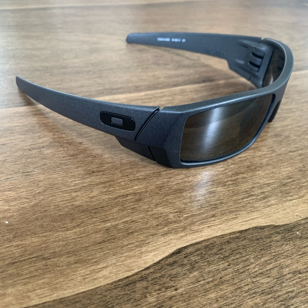 Oakley polarized sunglasses